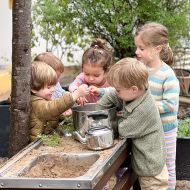 Mill_Hill_Early_Education_Centre.jpg