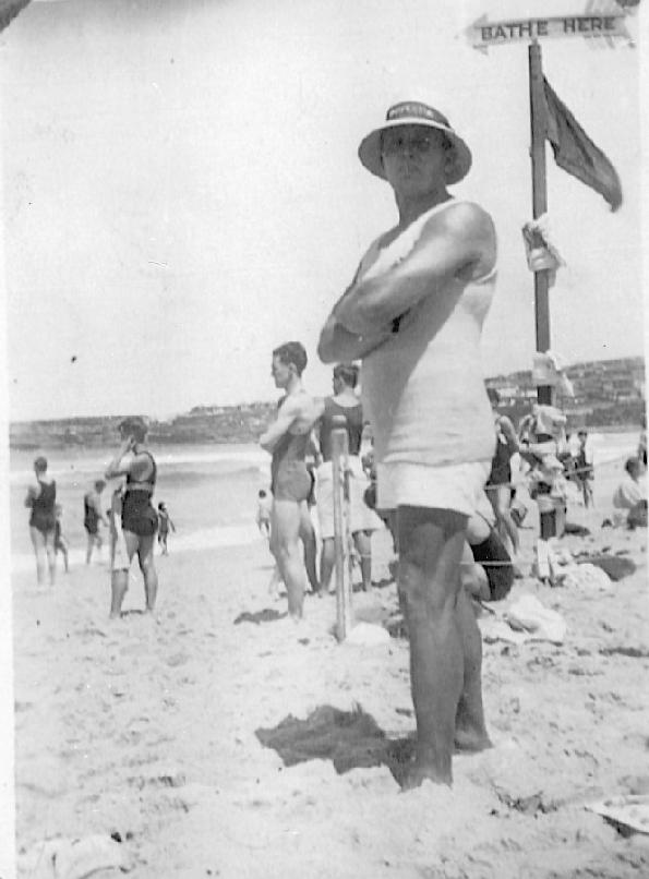 Stan McDonald and early beach flags, Bondi 1920s