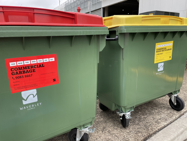 Commercial bins 660L